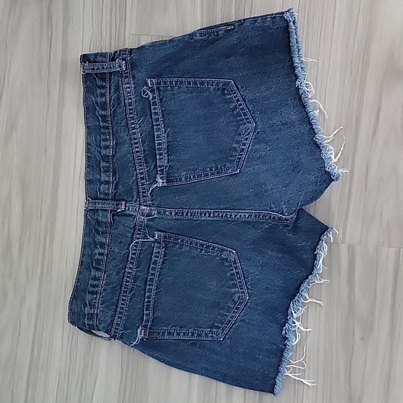 3 for $15 item🎉Old Navy Women's Denim Shorts - Picture 2 of 6
